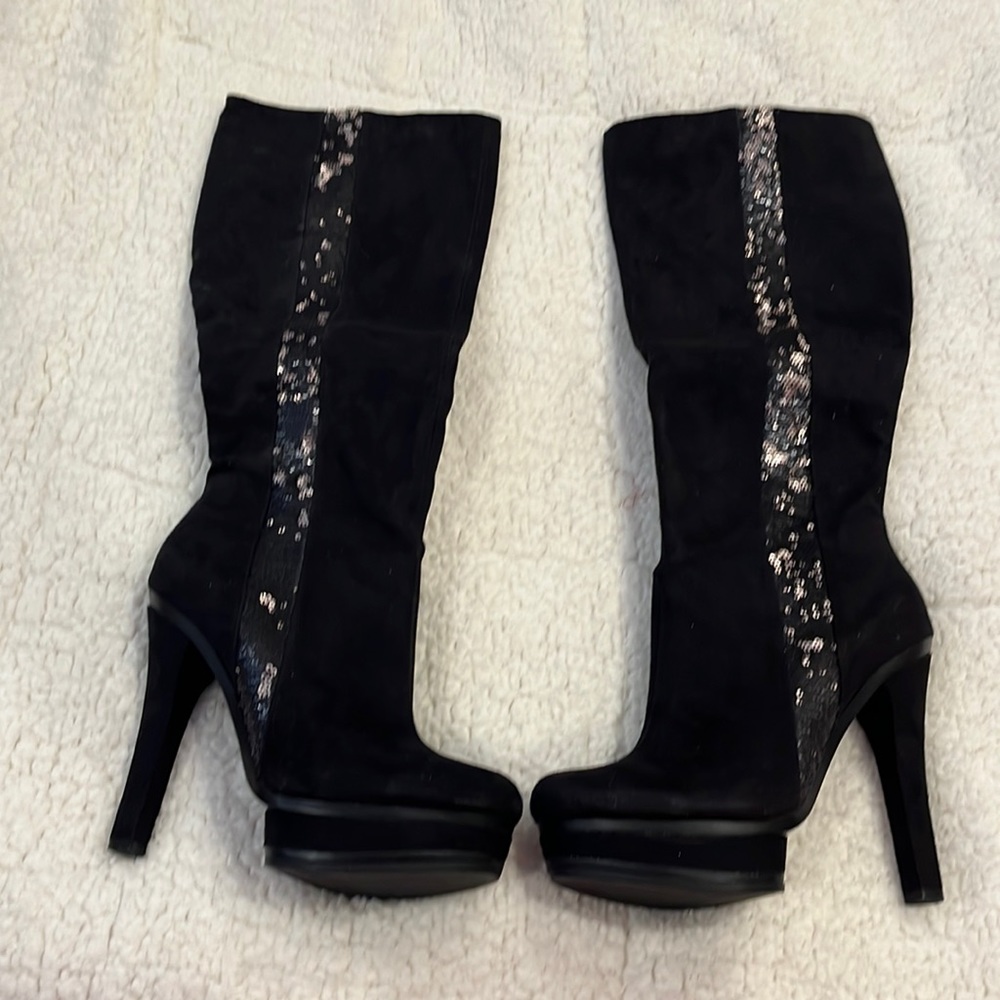 Jennifer Lopez boots